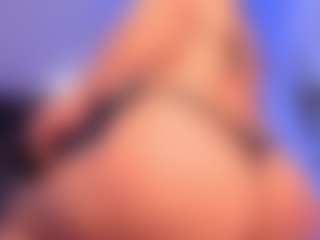 Live cam show with EMMA FERNANDEZ - Latina on Camsoda | colombia