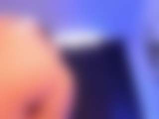 EMMA FERNANDEZ's Live Sex Cam Show