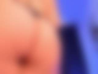 EMMA FERNANDEZ's Live Sex Cam Show