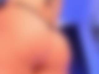EMMA FERNANDEZ's Live Sex Cam Show