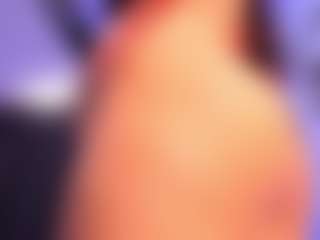 EMMA FERNANDEZ's Live Sex Cam Show