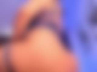 EMMA FERNANDEZ's Live Sex Cam Show