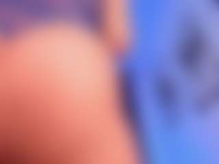 EMMA FERNANDEZ's Live Sex Cam Show