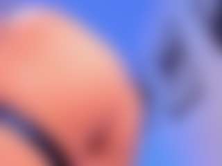 EMMA FERNANDEZ's Live Sex Cam Show