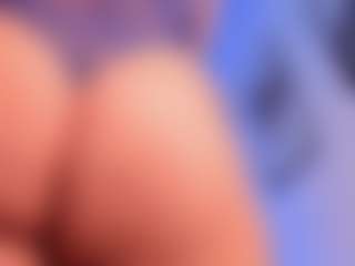 EMMA FERNANDEZ's Live Sex Cam Show