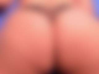 EMMA FERNANDEZ's Live Sex Cam Show