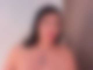 EMMA FERNANDEZ's Live Sex Cam Show
