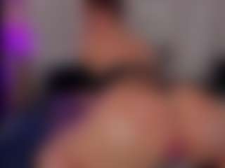 Live cam show with MyraPAWG - Green Eyes on Fapmatic.com
