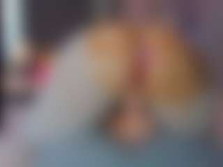 Live cam show with MyraPAWG - Spank Brown Hair on parknlotfishbdy