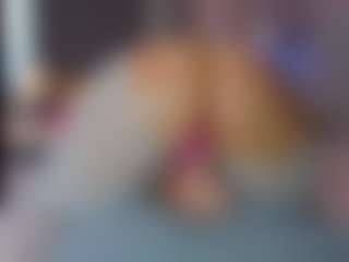 Live cam show with MyraPAWG - Bedroom Brown Hair on googirlz