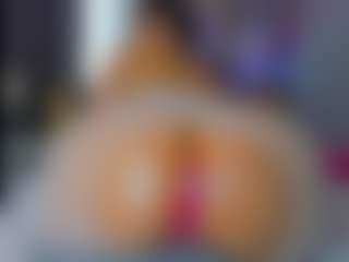 Live cam show with MyraPAWG - BBW on googirlz