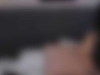 Live cam show with Karla Hudsson - Squirt MILF on CamwithHer