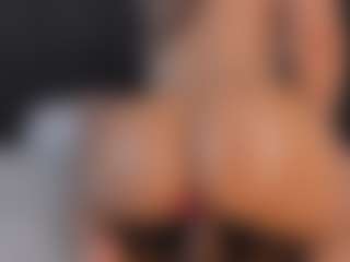 Live cam show with Karla Hudsson - Toys on StripNow