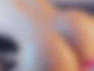 Live cam show with Karla Hudsson - Squirt on eurowanks.com