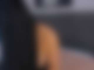 Live cam show with Karla Hudsson - Doggy Style on AdultVida.com