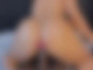Live cam show with Karla Hudsson - Mature on Hubzter Live