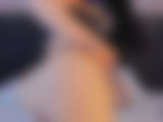 Live cam show with Karla Hudsson - Mature MILF on Mixed Magazine Live