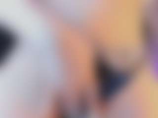 Live cam show with Karla Hudsson - Public Latina on UwU Esports | colombia