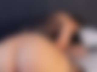 Live cam show with Karla Hudsson - Spank MILF on SxyPornLive