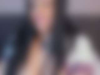 Live cam show with Karla Hudsson - Brown Eyes MILF on Chatstar