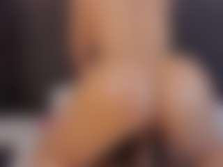 Live cam show with Karla Hudsson - Huge on camwithhim.com
