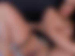 Karla Hudsson MILF webcam performer live streaming