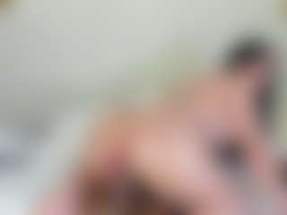 Live cam show with Karla Hudsson - Handjob on crypto-cams
