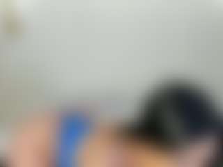 Live cam show with Karla Hudsson - Dildo Or Vibrator on StripNow