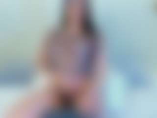 Live cam show with Karla Hudsson - Handjob on Camsoda