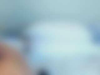 Live cam show with Karla Hudsson - Shaved Pussy on Soda Cam