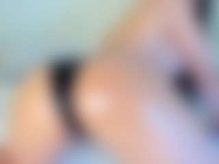 Live cam show with Karla Hudsson - Curvy Latina on PervPlay.com | colombia