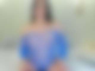 Live cam show with Karla Hudsson - Bi on TeamSkeetLive