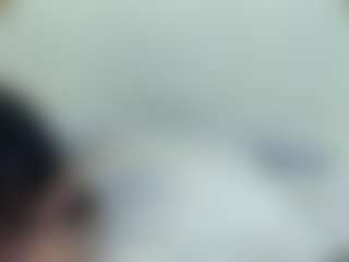 Live cam show with Karla Hudsson - Shaved Pussy MILF on TeamSkeetLive