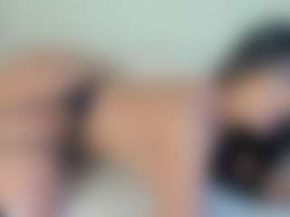 Live cam show with Karla Hudsson - Shaved Pussy on CamwithHer