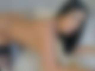 Live cam show with Karla Hudsson - Spy on Milfs Live