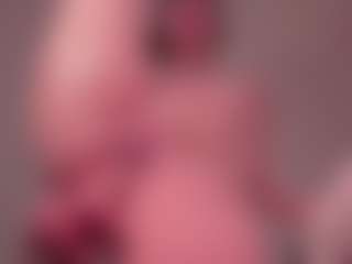 Live cam show with kazumiluna60 - Longlegs on CamSodaAdn