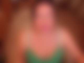 Live cam show with LauraRuth - Mature on Chatstar