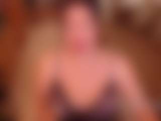 Live cam show with LauraRuth - Anal on CSO-WL