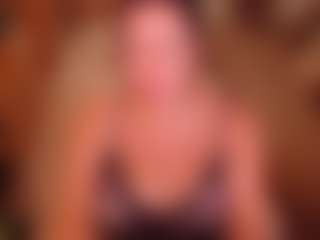 Live cam show with LauraRuth - Toys on SpankPalCams