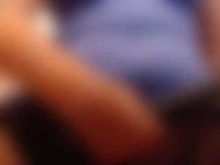 Live cam show with LauraRuth - Strip Mature on liverealitysex.com