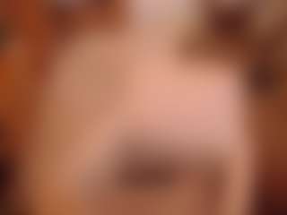 Live cam show with LauraRuth - Smoking on Adult Interactions