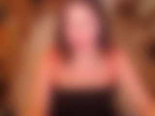 Live cam show with LauraRuth - Curvy Toys on fapnchat