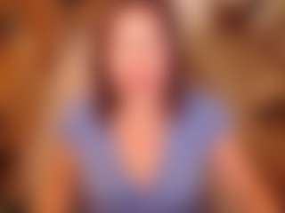 Live cam show with LauraRuth - Squirt Mature on livesuperchat.net