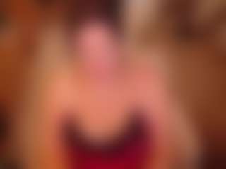 Live cam show with LauraRuth - Moaning on Camsoda