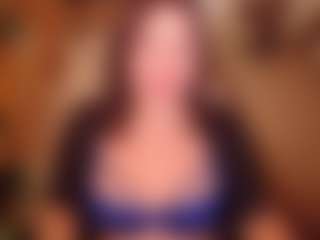 Live cam show with LauraRuth - Full Nudity on UwU Esports
