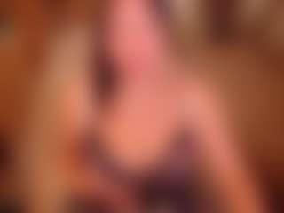LauraRuth's Live Sex Cam Show