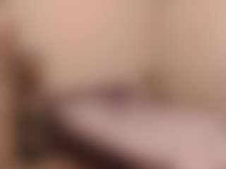 Show en direct avec LauraRuth - Amateur MILF sur Camsoda