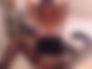 Live cam show with LauraRuth - Dildo Brown Hair on Camsoda