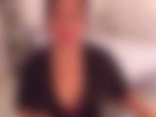 Live cam show with LauraRuth - Squirt on Camsoda