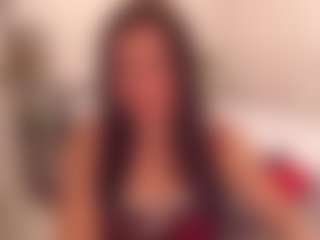 Live cam show with LauraRuth - Petite MILF on anonymated.com